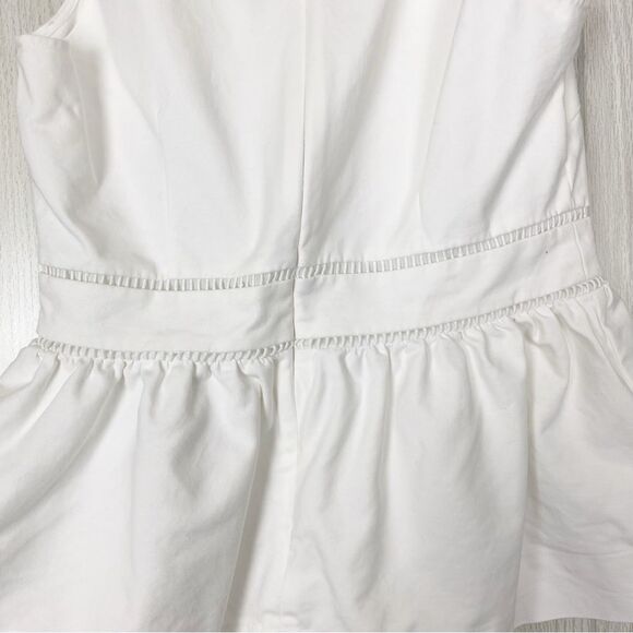 Kate Spade | White V-Neck Ruffle Peplum Sleeveless Blouse Size 4 - Picture 12 of 13